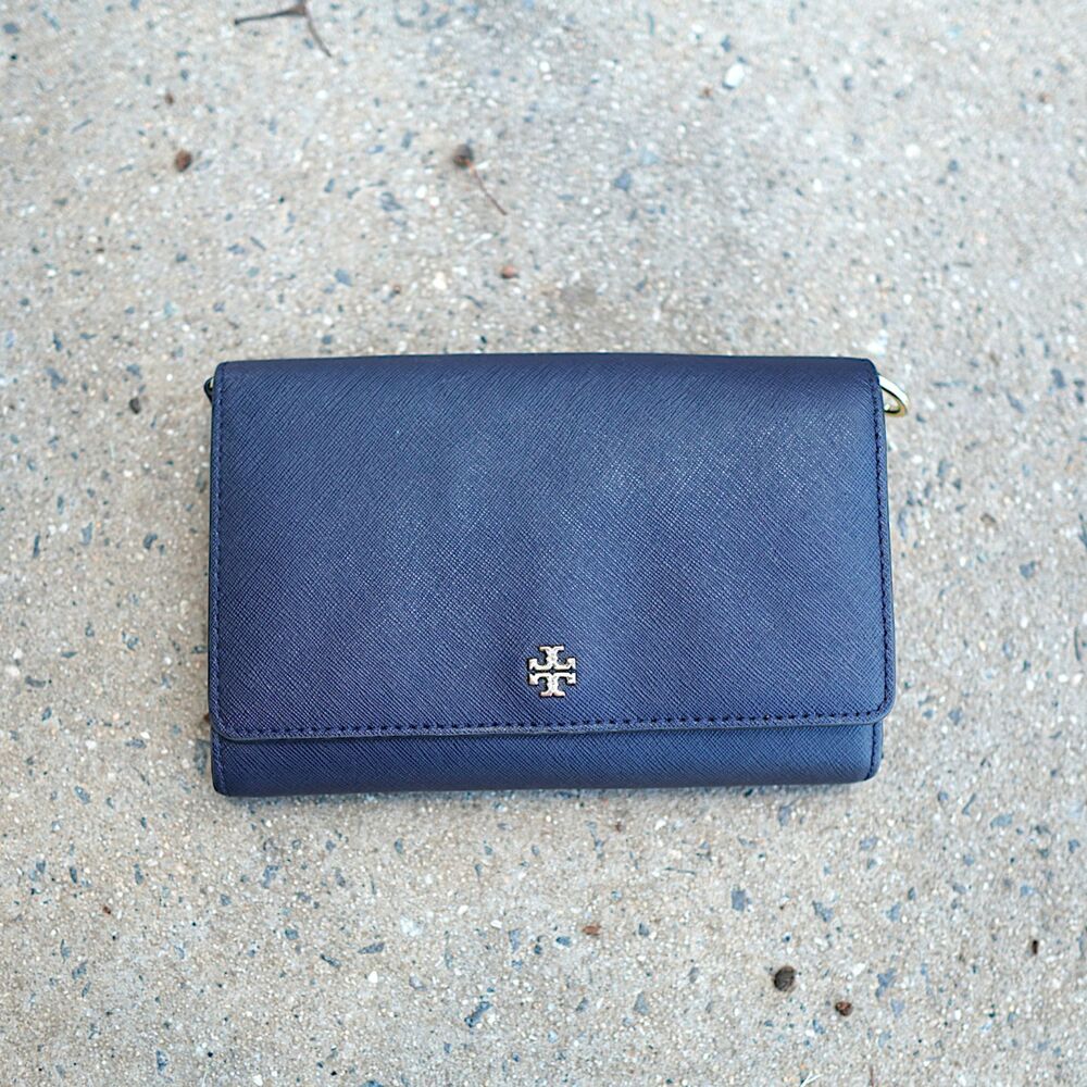 Tory Burch Emerson Chain Wallet Clutch Navy Saffiano Leather No Strap Quiet Lux